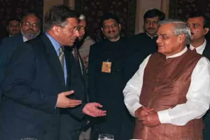 कई काले कारनामों से सने हैं Musharraf के हाथ, भारत से दोस्ती के बदले पीठ में घोंपा खंजर