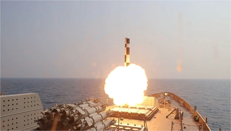 इस सुपरसोनिक Missile से थर्राया दुश्मन, Indian Navy ने किया सफल परीक्षण