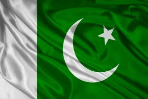 पाकिस्तान में बहुराष्ट्रीय कंपनियों के बीच लाभ मार्जिन में गिरावट से आपस में छीना-झपटी