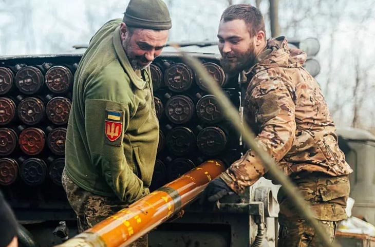 शाहबाज ने फिर दिखाई औकात! अब  यूक्रेन को लगाया चूना, फुस्स हुए मेड इन पाकिस्तान रॉकेट