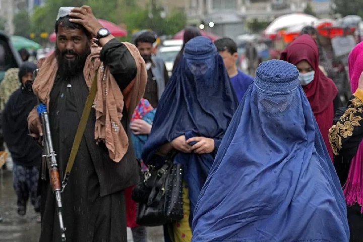 UN ने लगाई तालिबान को फ़टकार, महिलाओं पर लगे प्रतिबंधों को हटाने पर दिया ज़ोर