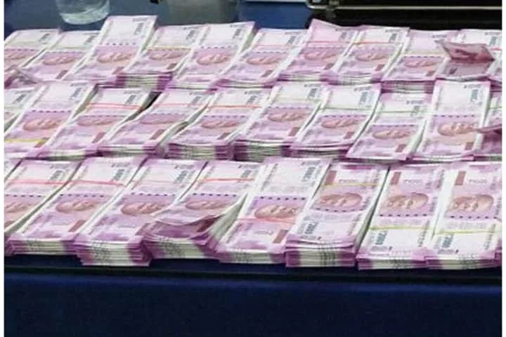 2000 ₹: इस नोट की अदला-बदली नक़ली मुद्रा पर भारत का ज़ोरदार प्रहार