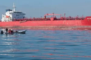 China को पीछे छोड़ भारत बना रूसी समुद्री तेल का सबसे बड़ा ख़रीदार  