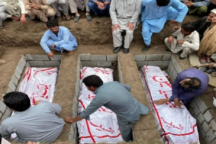 पाकिस्तान में शिया बदहाल,मारने से पहले शिया शिक्षकों को किया गया था प्रताड़ित