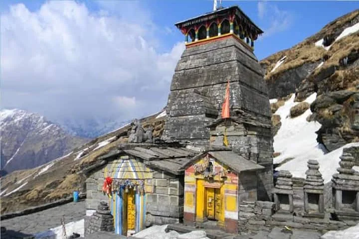 तुंगनाथ मंदिर: पांडवों ने बनाया था दुनिया का यह सबसे ऊंचा शिव मंदिर, घोषित हुआ राष्ट्रीय स्मारक   