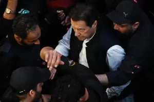 Imran Khan की गिरफ़्तारी में China का हाथ? PTI समर्थकों ने उठाएं ड्रैगन पर सवाल