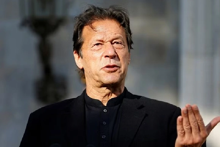‘इमरान खान को फांसी दो’, पाकिस्तान की संसद में उठी मांग, क्या Imran का होने वाला है ज़ुल्फ़िक़ार जैसा हश्र?