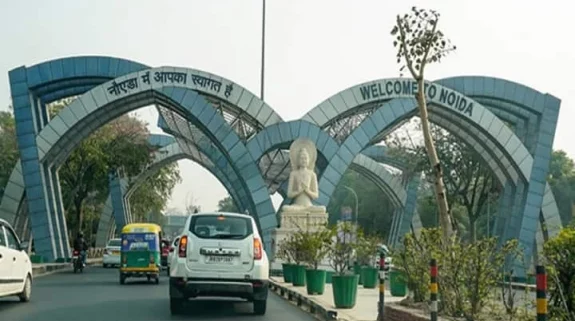 योगी कैबिनेट का एक और उपहार:  800 करोड़ रुपये वाली दिल्ली-नोएडा एलिवेटेड रोड परियोजना को मंज़ूरी  