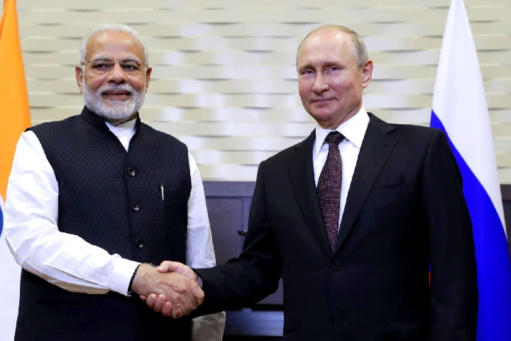 PM Modi के इस फैसले से बची Europe की जान! भारत नहीं होता तो सच हो जाता Putin का सपना