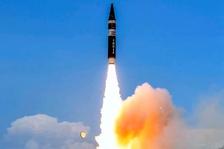China-PAK की होगी ढीली अकड़! भारत कर रहा है लंबी दूरी तक मार गिराने वाले Missile पर फोकस