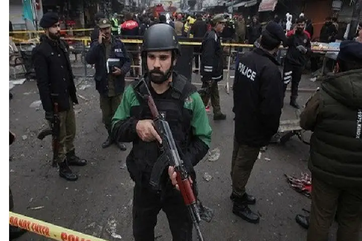 Blast In Pakistan: ख़ैबर पख़्तूनख़्वा में विस्फोट, 44 की मौत, 120 घायल