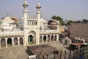 Gyanvapi Mosque: वाराणसी कोर्ट की ज्ञानवापी मस्जिद परिसर के वैज्ञानिक एएसआई सर्वेक्षण की अनुमति