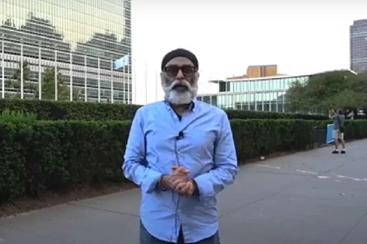 खालिस्तानी आतंकी गुरपतवंत सिंह पन्नू ने जारी किया वीडियो,UN मुख्यालय के सामने से दिया जिंदा होने का सबूत