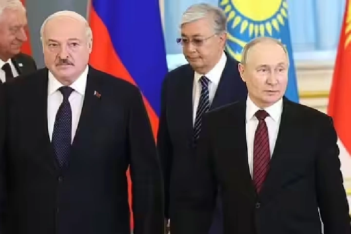 Putinसे मिले बेलारूस के तानाशाह! कहीं तीसरे विश्वयुद्ध की आहट तो नहीं?