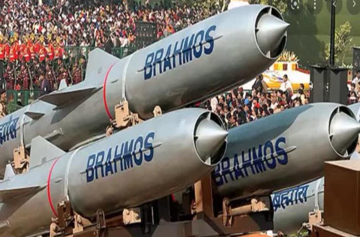 पुतिन का ‘ब्रह्मास्त्र’ फिसड्डी! भारत से रूस खरीदेगा ब्रह्मोस मिसाइल, क्यों पड़ी जरूरत?