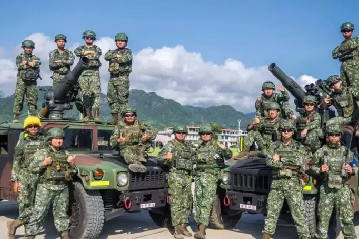 China को मुँह तोड़ जवाब देने की तैयारी में ताइवानी सेना, कर रही ‘प्रलय के द‍िन का अभ्‍यास’
