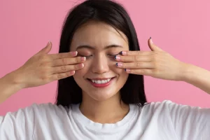 Eye boosting tips:क्या आपके आँखों से धुंधला दिख रहा है? तो करिए ये 3 योगाशान।
