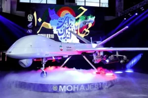 Iran ने लॉन्च किया महाशक्तिशाली ड्रोन! कट्टर दुश्मन इजरायल निशाने पर, जानिए कितना ताकतवर है यह हथियार