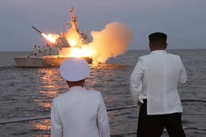 समुन्द्र में दुश्मन खत्म! बेहद खतरनाक है Kim Jong Un की यह क्रूज मिसाइल, किस पर हमले की कर रहा है तैय्यारी?