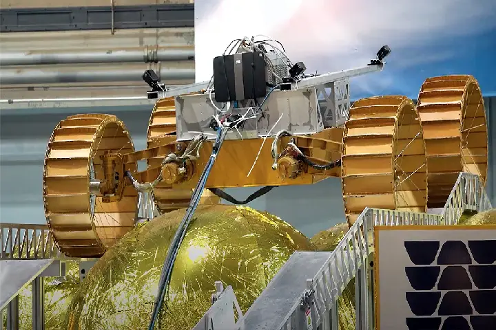 भारत की सफलता के बाद NASA का चाँद के दक्षिणी ध्रुव पर जाने का प्लान!