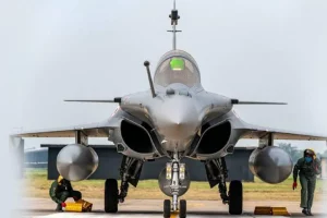 भारत का यह पड़ोसी देश खरीदने जा रहा Rafale फाइटर जेट? वायुसेना की बढ़ाएगा शक्ति